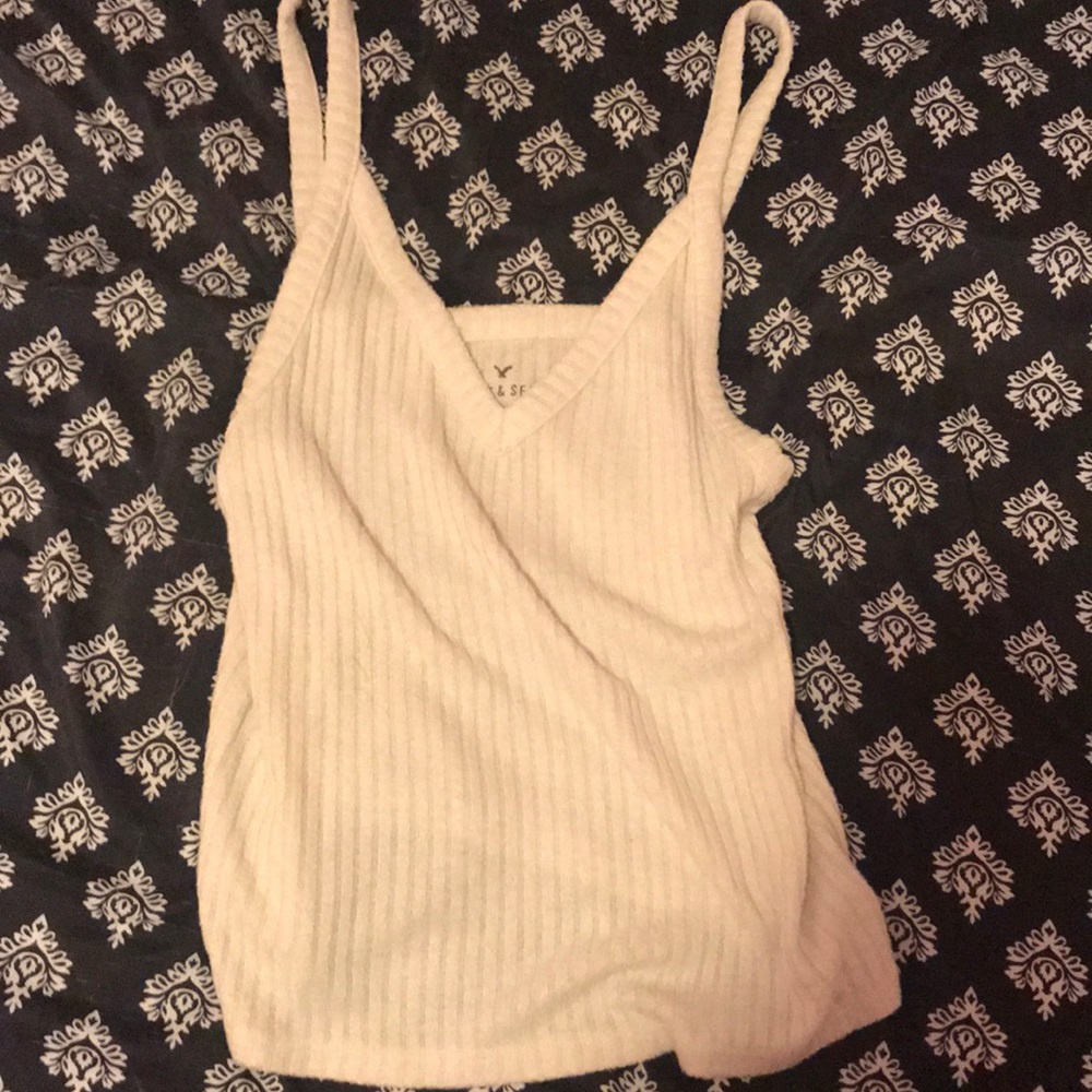 American eagle v neck tank top